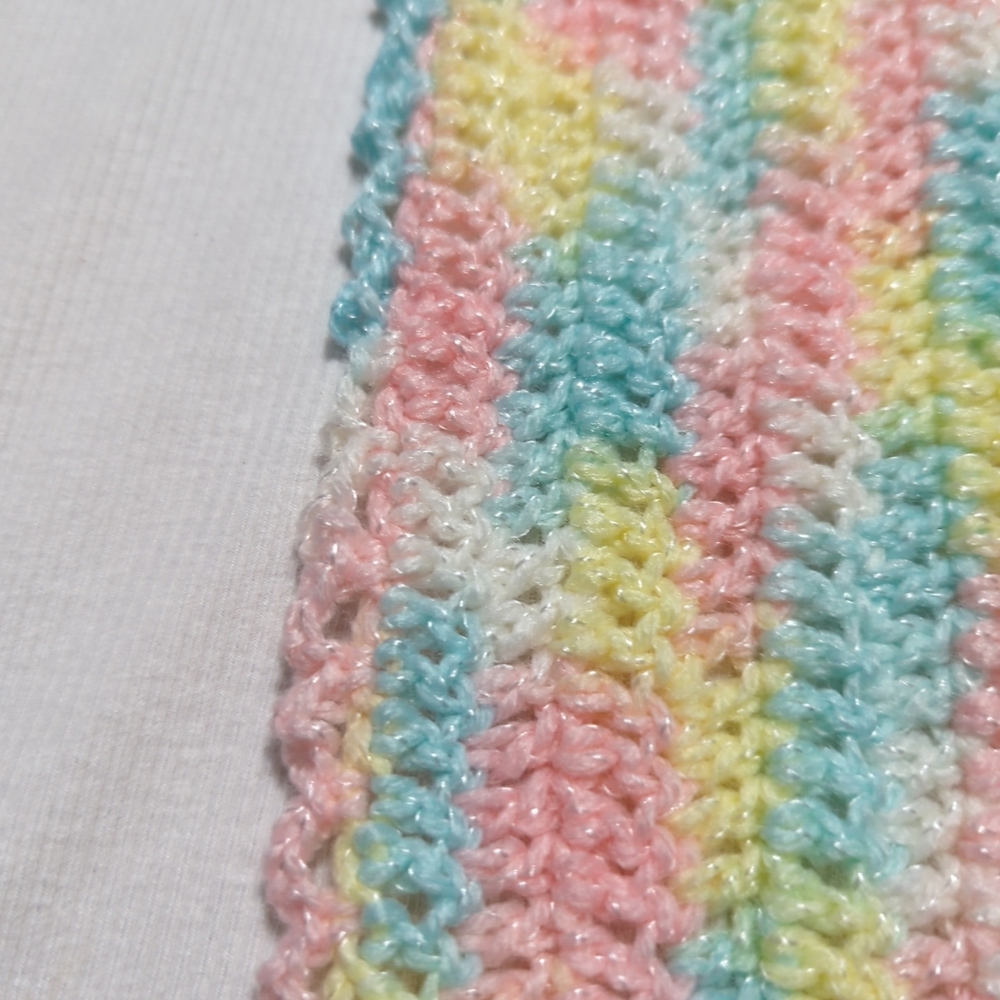 Handmade‎ crochet baby blanket 26x31 pink, yellow, blue and white - Picture 3 of 4